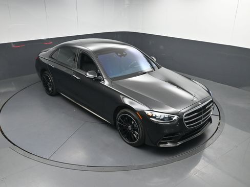 Used 2023 Mercedes-Benz S 580 4MATIC Sedan image 37