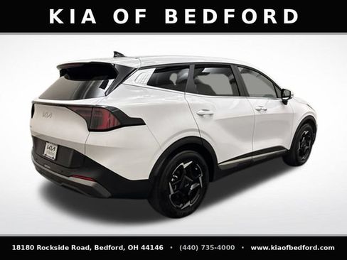Certified 2026 Kia Sportage EX FWD image 6