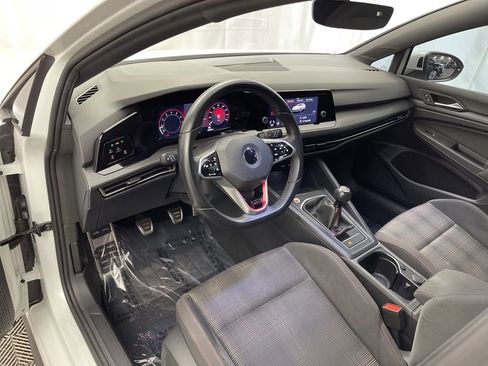 Used 2022 Volkswagen GTI S image 17