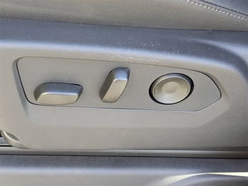 New 2026 GMC Sierra 1500 SLT w/ SLT Premium Plus Package image 20