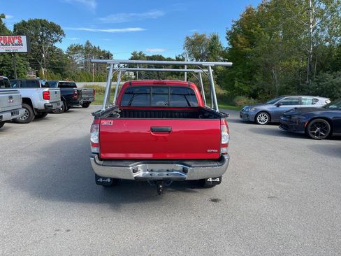 Used 2015 Toyota Tacoma 4x4 Double Cab image 3