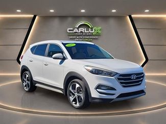 Used 2017 Hyundai Tucson Sport FWD video 1
