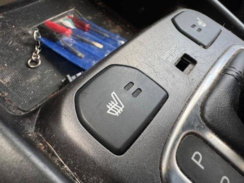 Used 2013 Kia Soul ! w/ Premium Pkg FWD image 37