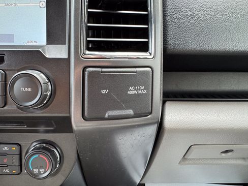 Used 2018 Ford F150 XLT w/ Equipment Group 302A Luxury AWD/4WD image 20