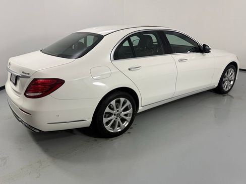 Used 2019 Mercedes-Benz E 300 4MATIC image 8