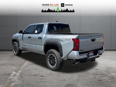 New 2026 Toyota Tacoma TRD Off-Road w/ TRD Off Road Upgrade Package AWD/4WD image 3
