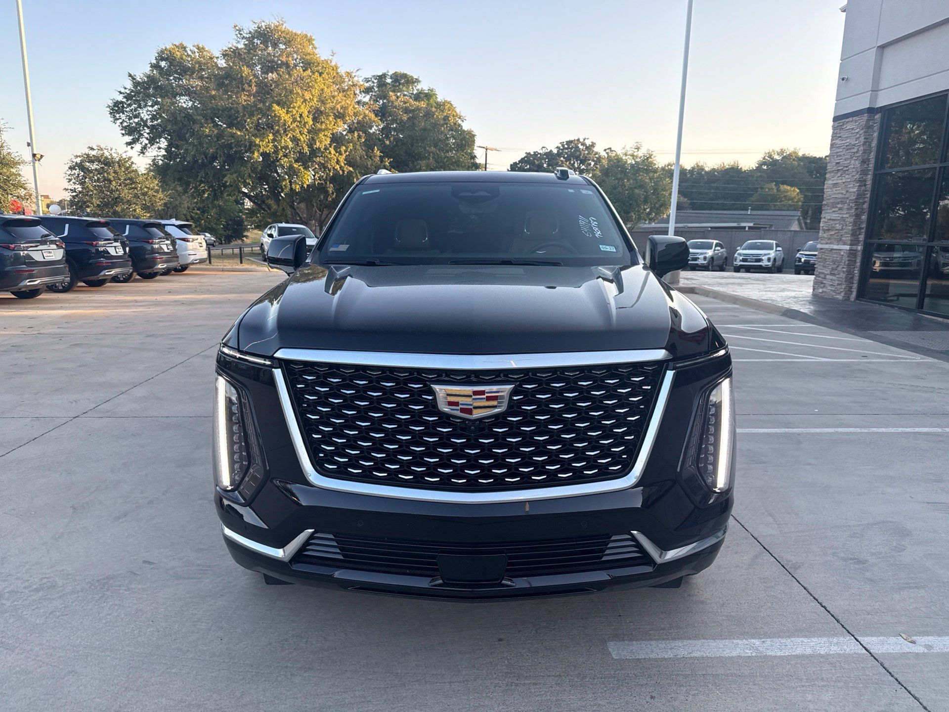 Used 2025 Cadillac Escalade Premium Luxury w/ LPO, Floor Liner Package AWD/4WD image 2