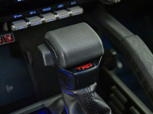 Used 2024 Toyota Tacoma TRD Sport w/ TRD Sport Upgrade Package image 27