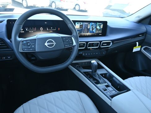 New 2026 Nissan Sentra SL w/ Floor Mat Package FWD image 19
