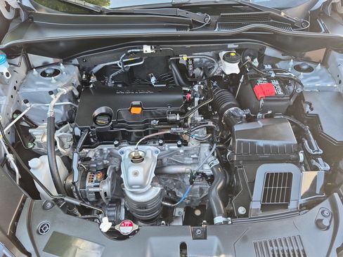 Certified 2024 Honda HR-V Sport image 32