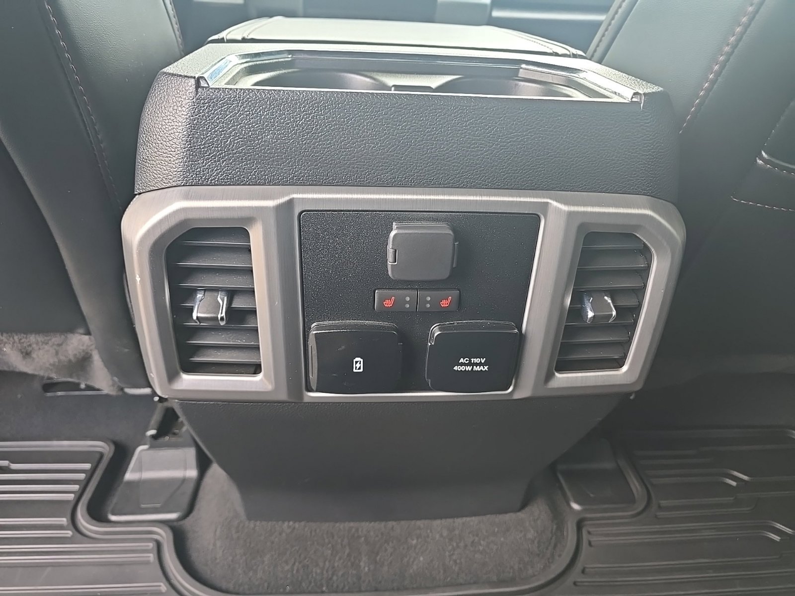 Used 2021 Ford F450 Platinum w/ FX4 Off-Road Package AWD/4WD image 16