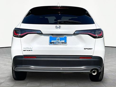 Used 2023 Honda HR-V Sport image 7
