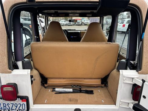 Used 1998 Jeep Wrangler Sport image 9
