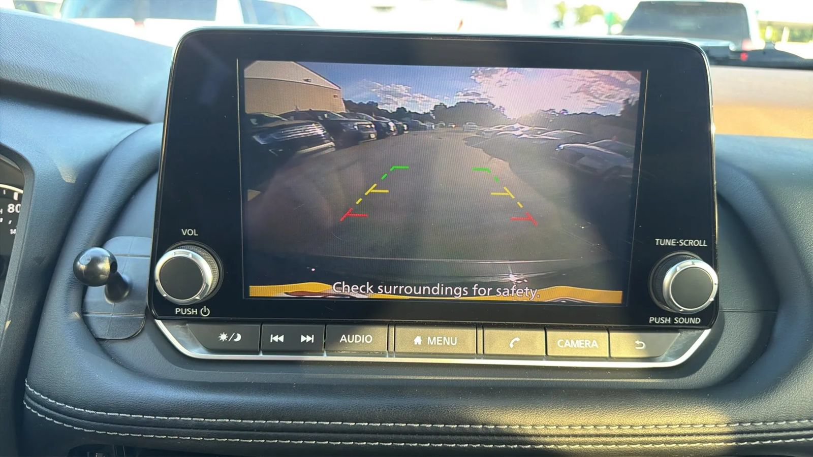 Used 2023 Nissan Rogue SV FWD image 22