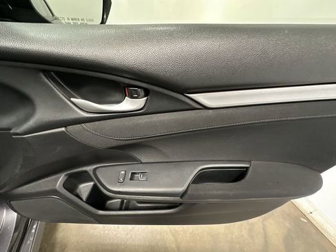 Used 2017 Honda Civic EX image 23