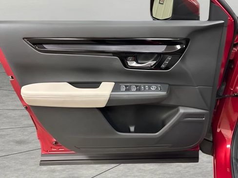 Used 2024 Honda CR-V EX-L image 10