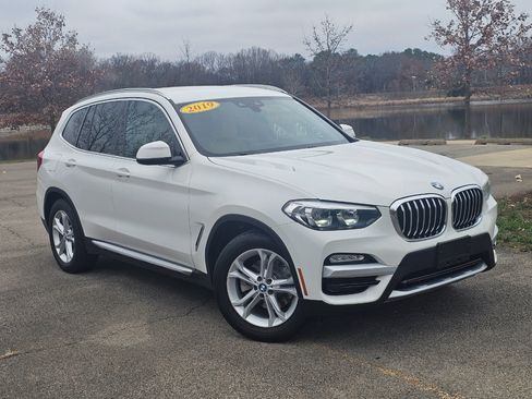 Used 2019 BMW X3 sDrive30i image 2