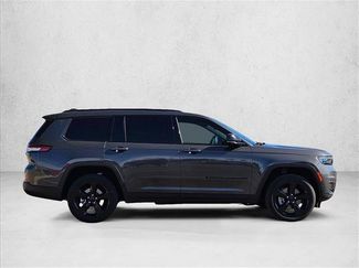 Used 2024 Jeep Grand Cherokee L Limited w/ Luxury Tech Group II AWD/4WD video 4