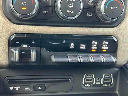 Used 2019 RAM 1500 Laramie w/ Sport Appearance Package image 41