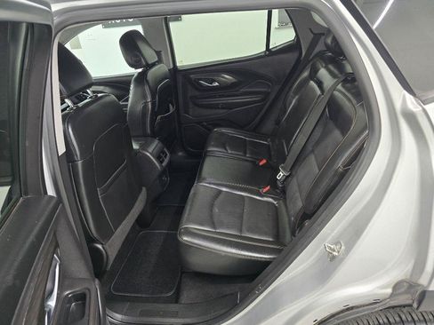 Used 2019 GMC Terrain SLT FWD image 22