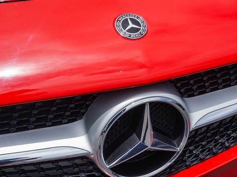 Used 2019 Mercedes-Benz CLA 250 4MATIC image 11
