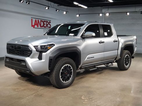 New 2026 Toyota Tacoma TRD Off-Road image 3
