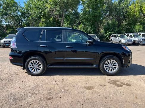 Used 2016 Lexus GX 460 w/ Premium Package AWD/4WD image 7