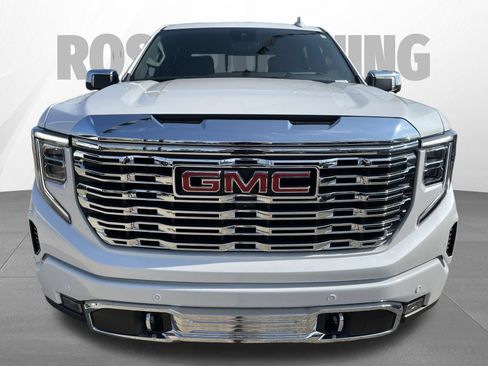 Used 2024 GMC Sierra 1500 Denali w/ Denali Reserve Package AWD/4WD image 2