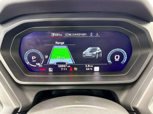 Certified 2023 Audi Q4 e-tron Premium Plus w/ Premium Plus image 33