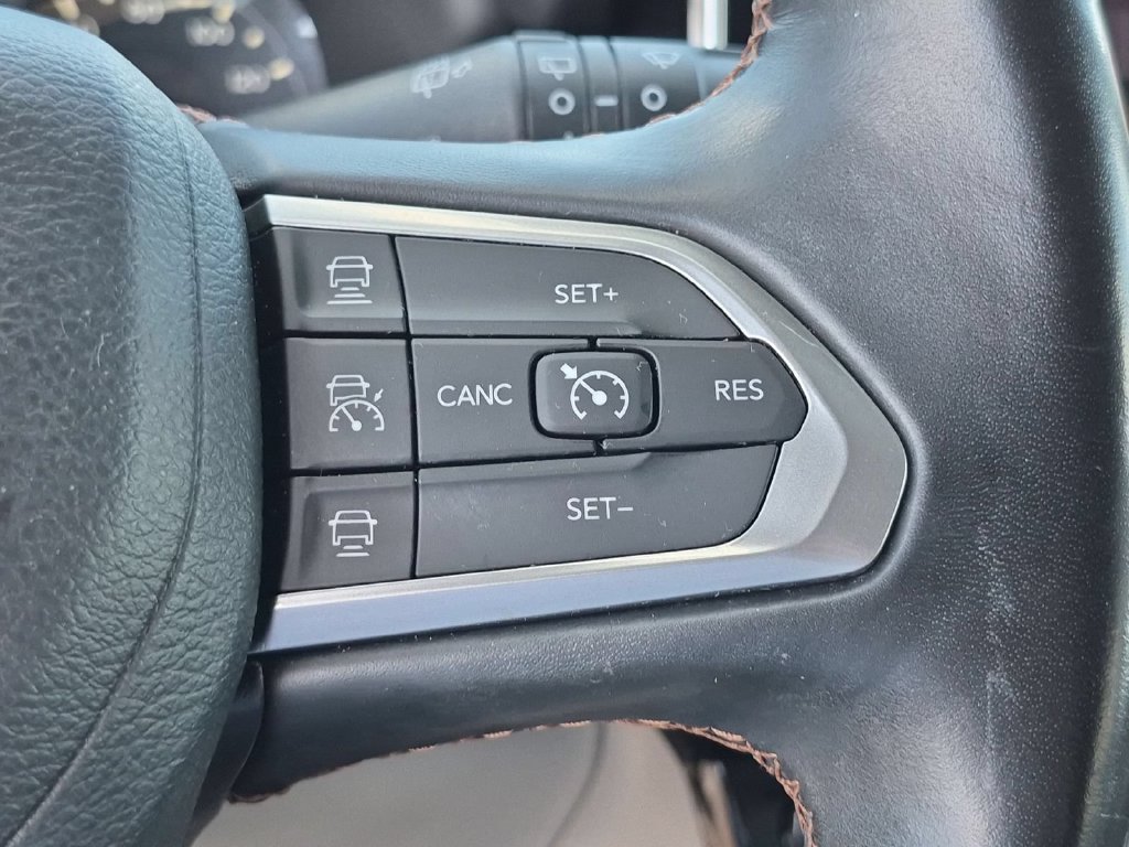 Used 2022 Jeep Compass Limited AWD/4WD image 20