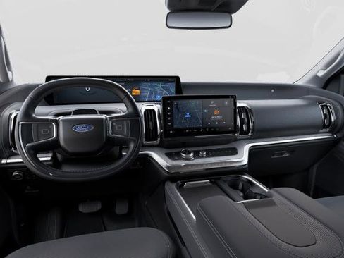 New 2025 Ford Expedition Max Platinum w/ Driver's Package image 30