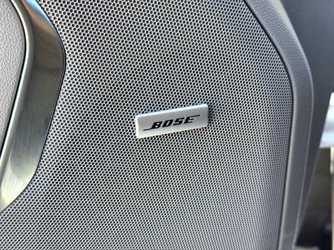 Used 2024 Chevrolet Suburban LT image 15