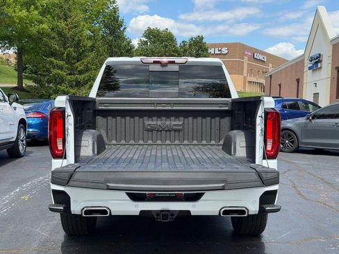 Used 2026 GMC Sierra 1500 Denali AWD/4WD image 4
