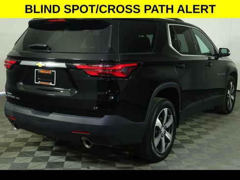 Used 2023 Chevrolet Traverse LT w/ LT Premium Package AWD/4WD image 10