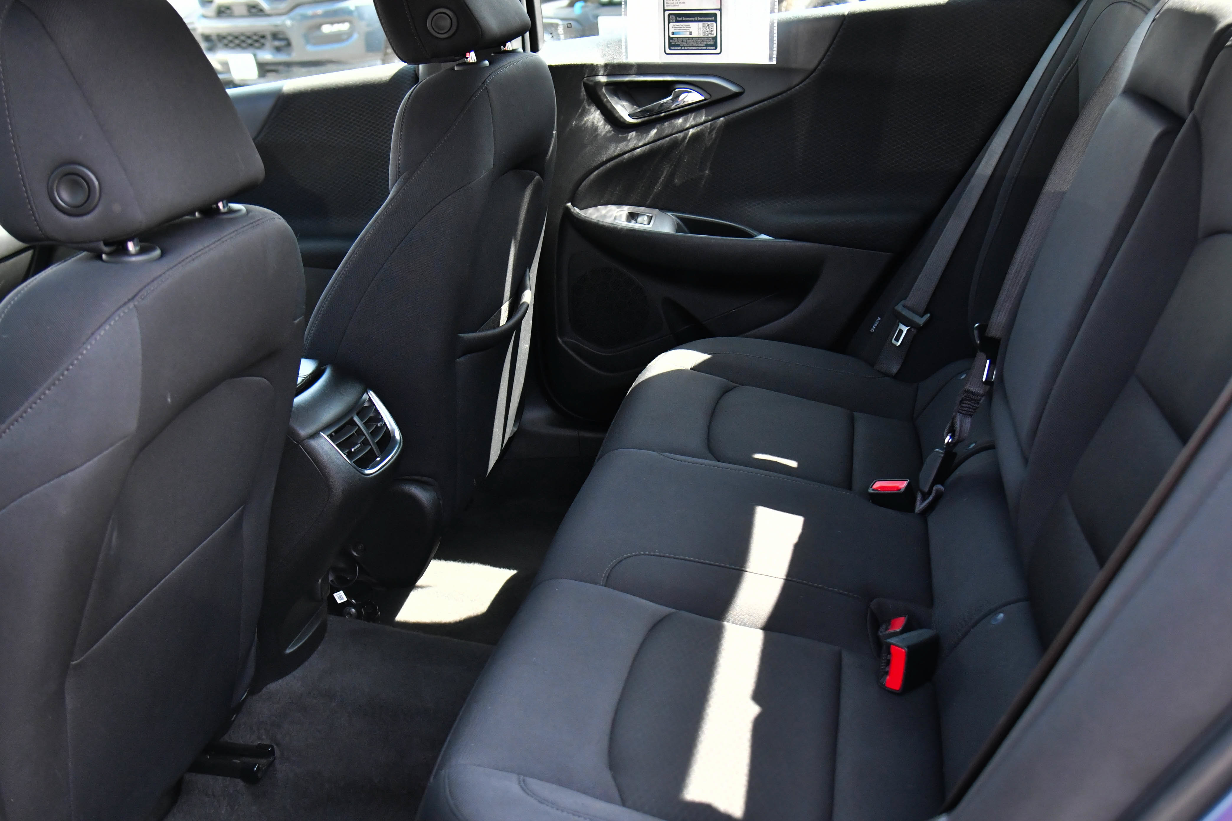 Used 2024 Chevrolet Malibu LT FWD image 34