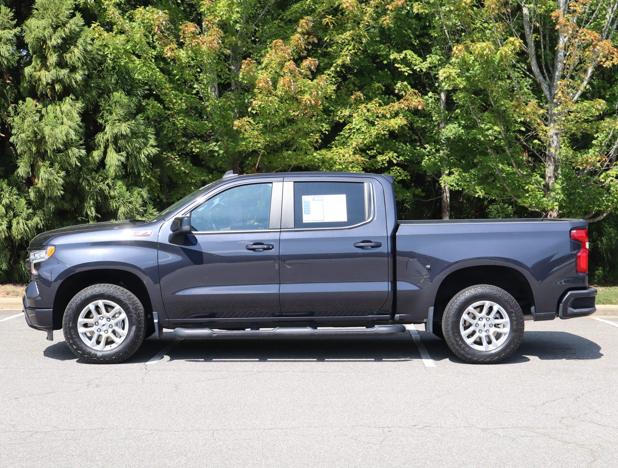 Used 2024 Chevrolet Silverado 1500 RST w/ Convenience Package II AWD/4WD image 6