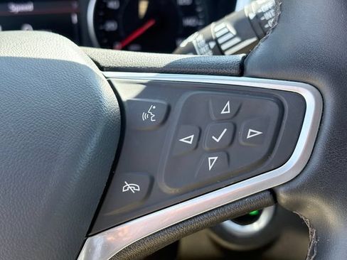 Used 2023 Chevrolet Equinox LT AWD/4WD image 14