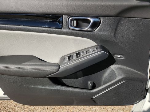 Used 2025 Honda Civic Sport Touring image 15