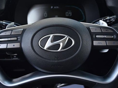 Used 2024 Hyundai Palisade SE image 17