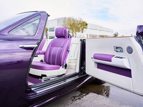 Used 2008 Rolls-Royce Phantom Drophead Coupe RWD image 36