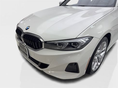 Used 2025 BMW 330i Sedan image 16