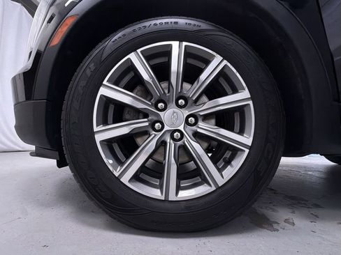 Used 2020 Cadillac XT4 Sport w/ Driver Awareness Package AWD/4WD image 13