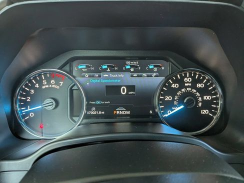 Used 2020 Ford F150 Lariat w/ Equipment Group 502A Luxury AWD/4WD image 10