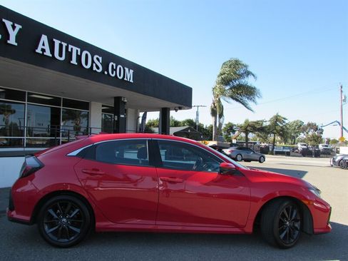 Used 2020 Honda Civic EX image 8