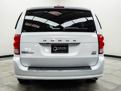 Used 2019 Dodge Grand Caravan GT FWD image 9
