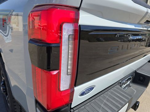 New 2026 Ford F250 Platinum AWD/4WD image 30