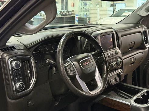 Used 2020 GMC Sierra 1500 SLT w/ SLT Premium Plus Package AWD/4WD image 10