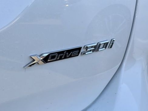 Used 2024 BMW X3 xDrive30i w/ M Sport Package AWD/4WD image 5