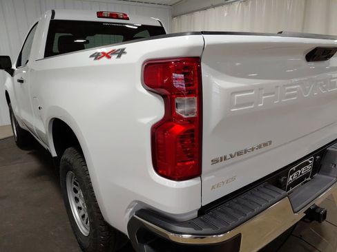 New 2026 Chevrolet Silverado 1500 W/T w/ WT Value Package AWD/4WD image 16