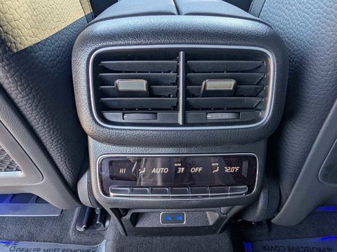 New 2026 Mercedes-Benz GLS 580 4MATIC image 25